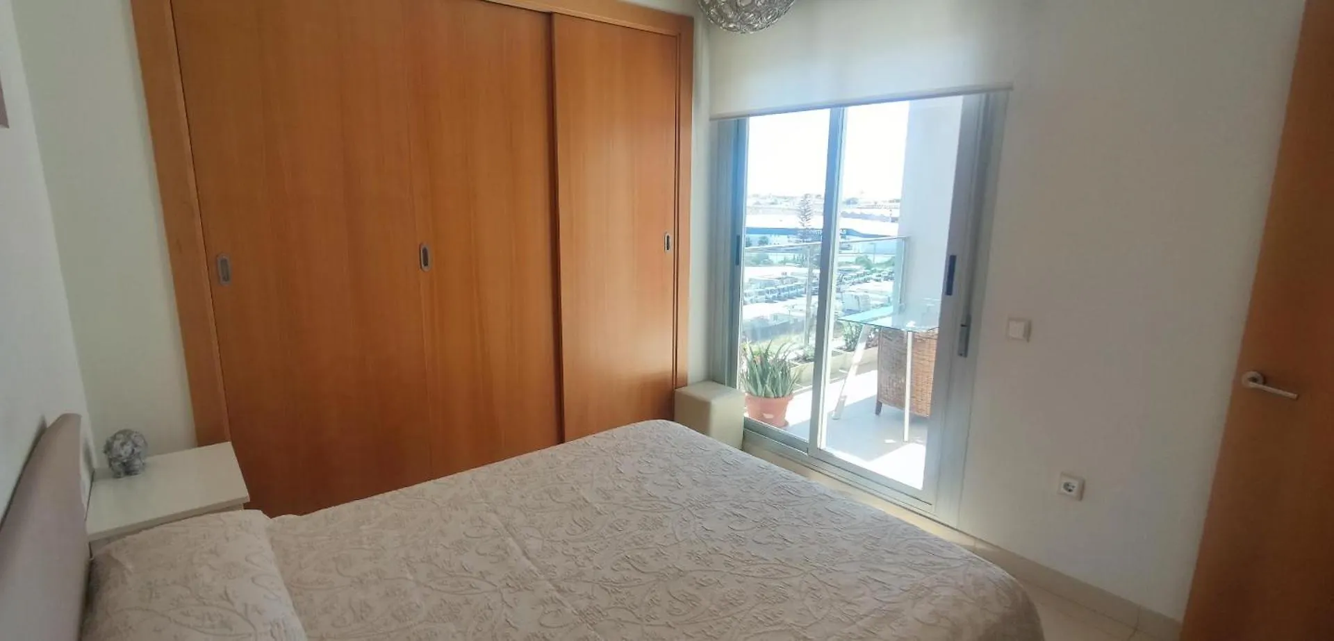 Apartamento Deluxe: Hidromasaje, Terraza Y Vistas. Las Hortichuelas Bajas